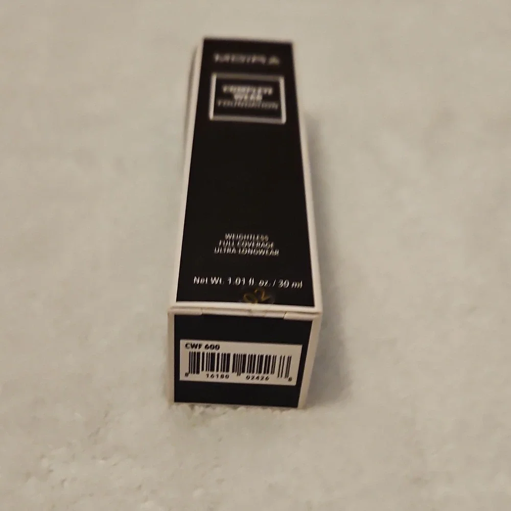 Moira Complete Wear Foundation CWF 600 Full Coverage Matte Liquid 1.01 fl oz